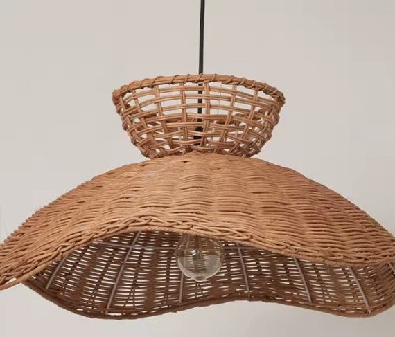 Suspension rotin calice 1 Suspension rotin calice