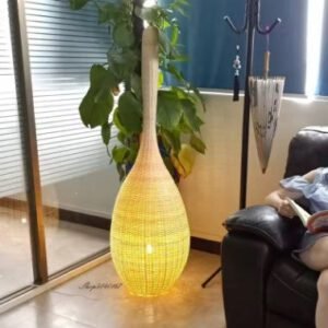 Lampadaire En Rotin Goutte D'Eau Design Élégant Et Naturel