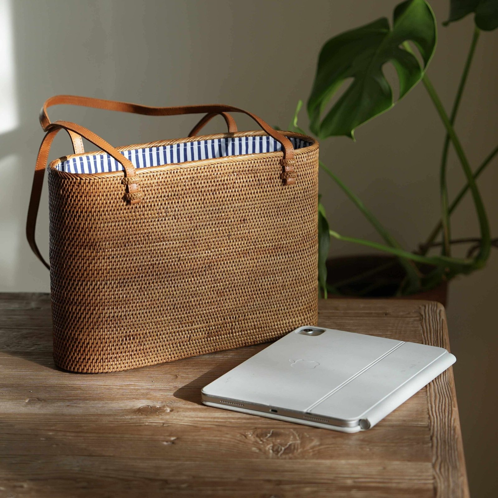 Sac Bandoulière En Rotin Bali Élégant Tressé Naturel Raffiné 9 Sac Bandoulière En Rotin Bali Élégant Tressé Naturel Raffiné