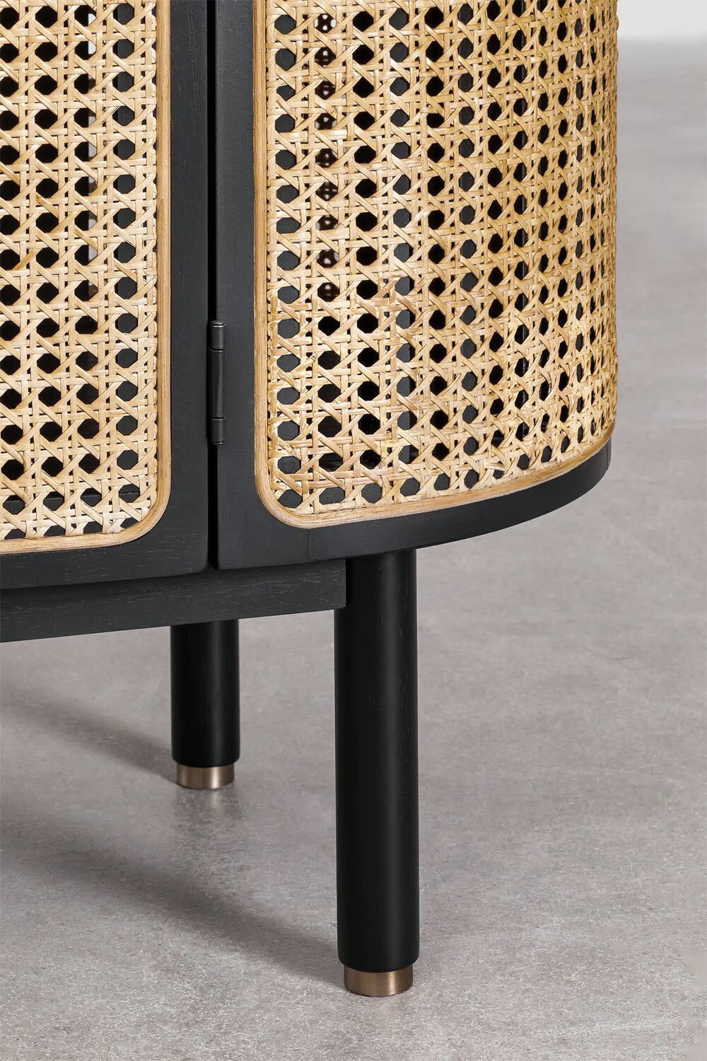 Buffet En Rotin Et Bois Élégant Contemporain Pour Salon 6 Buffet En Rotin Et Bois Élégant Contemporain Pour Salon