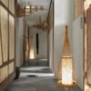 Lampadaire En Rotin Tressé Élégant Pour Salon Contemporain