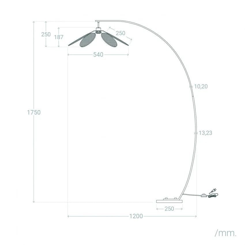 Lampadaire Rotin Japandi Épuré Pour Salon Naturel Élégant 6 Lampadaire Rotin Japandi Épuré Pour Salon Naturel Élégant