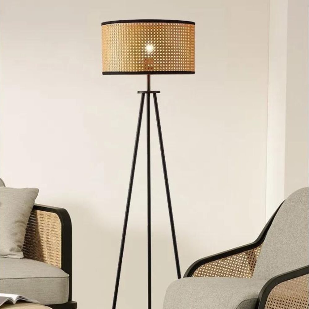 Lampadaire Trépied Cannage Chic Design Intemporel Maelle 3 Lampadaire Trépied Cannage Chic Design Intemporel Maelle