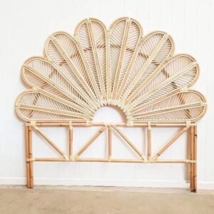 Tete Lit Rotin Design Petales 03.jpg