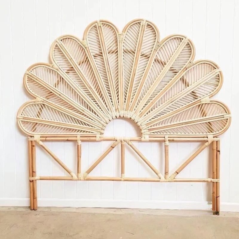 Tête De Lit Rotin Pétales Raffinée Style Bohème Naturelle Chic 2 Tete Lit Rotin Design Petales 03.jpg