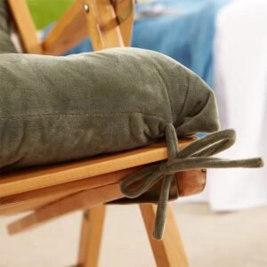 Coussin Chaise Rotin Long Vert3.jpg