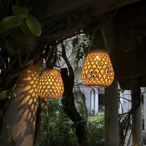 Lanterne Effet Rotin Solaire Style Vintage4.jpg
