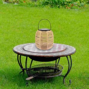 Lanterne Rotin Rustique Solaire2.jpg
