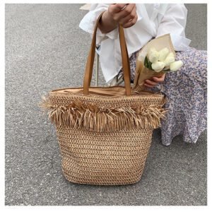 Sac À Bandoulière Tressé En Paille Marron À Franges Grand Modèle