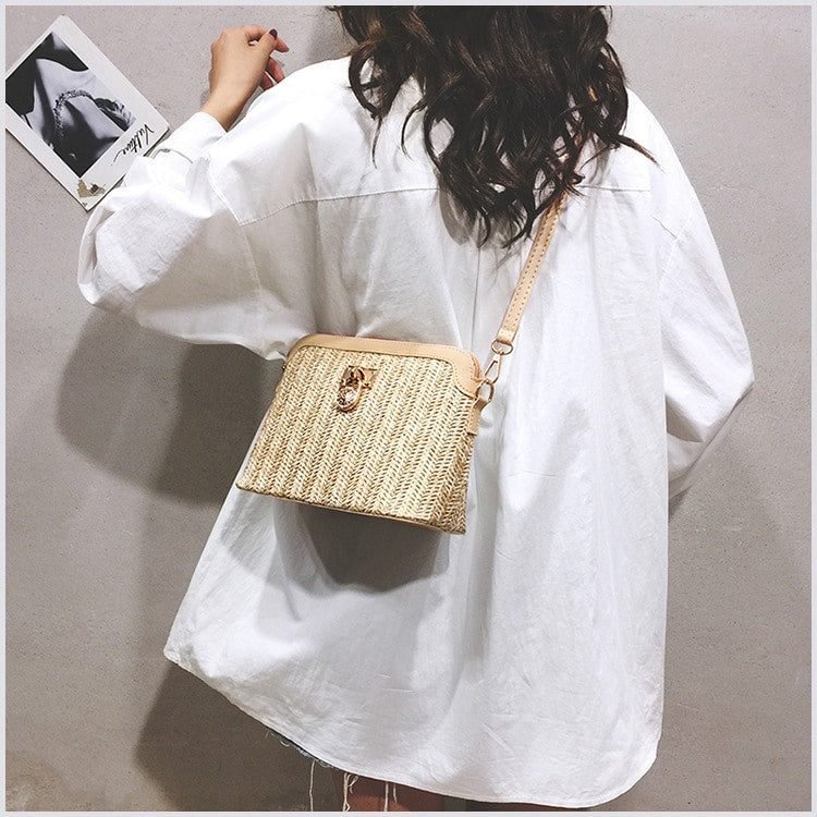 Sac À Main De Plage Marron En Rotin À Chaînes Élégant Pour Femme 4 Sac A Main De Plage Marron En Rotin A Chaines Pour Femme 3.jpg