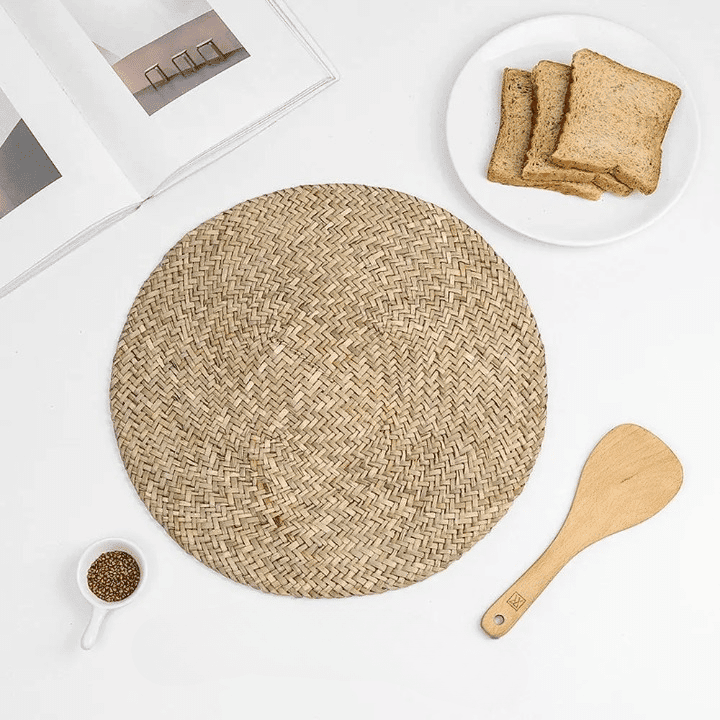 Set De Table Rond En Paille Tissé À La Main Naturel 3 Set Table Paille Rond Tisse Main 03.png